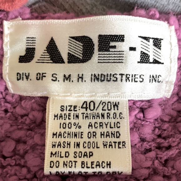 JADE-II... Vintage... crochet sweater - Picture 3 of 6